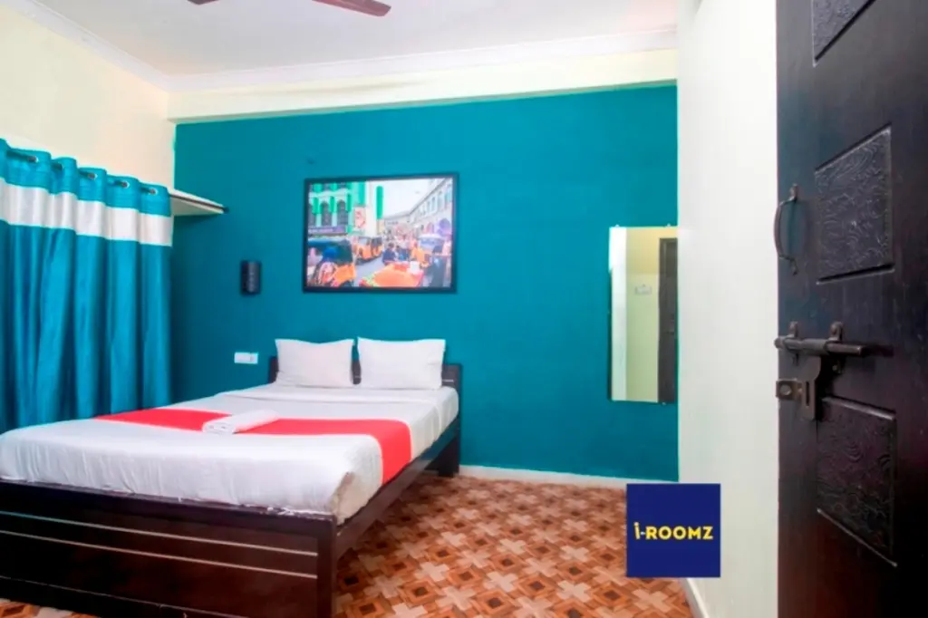 Хидерабад: iROOMZ HOTEL PEACEFUL STAY VILLA