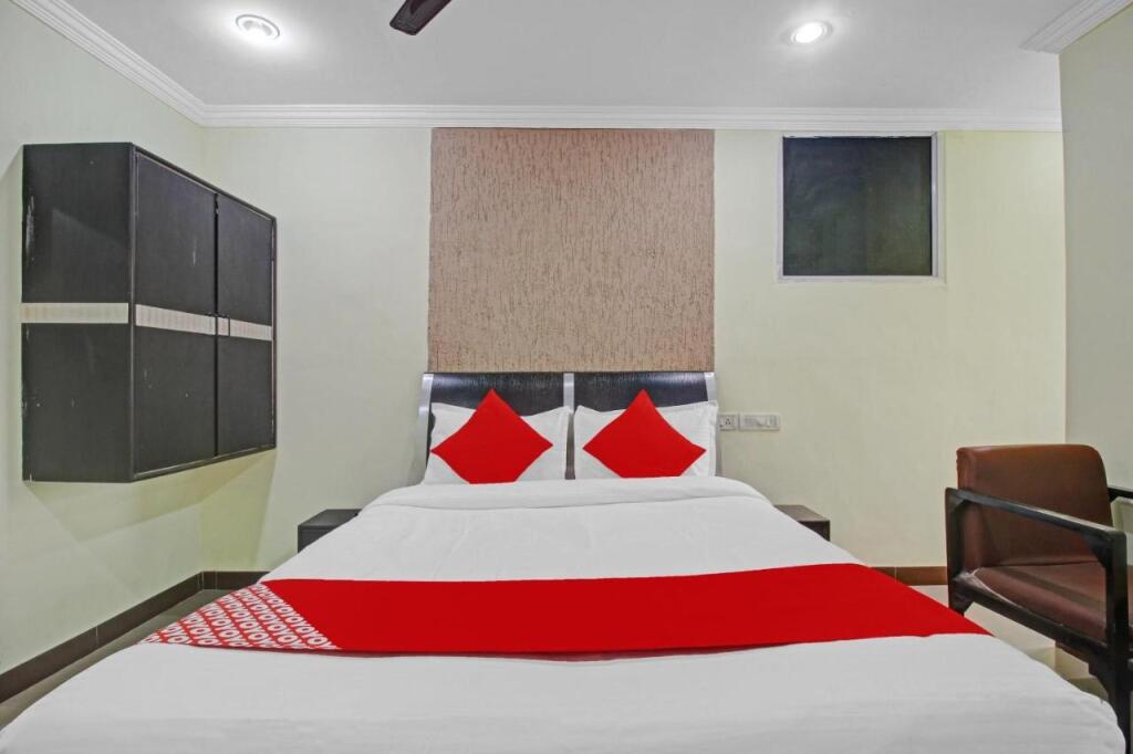 Хидерабад: OYO Flagship 808128 Hotel Kanak International