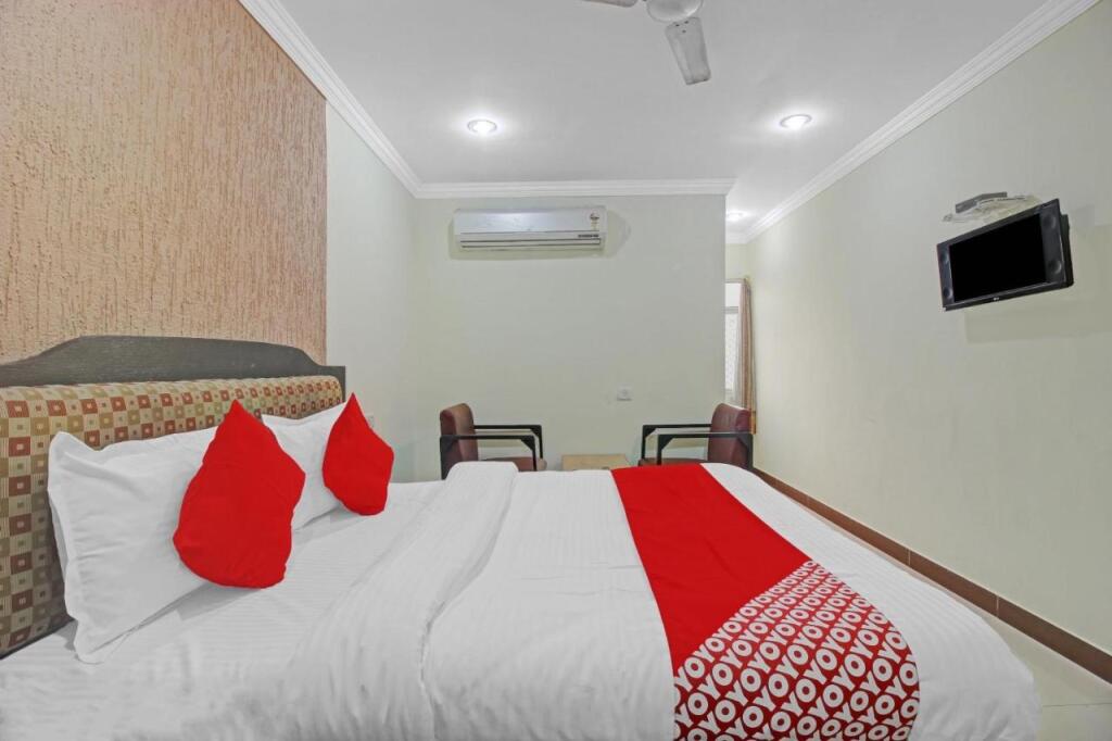 Хидерабад: OYO Flagship 808128 Hotel Kanak International