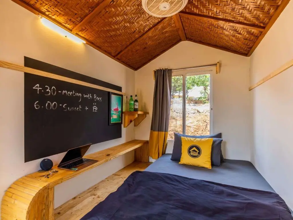 Игатпури: The Hosteller Bhandardara