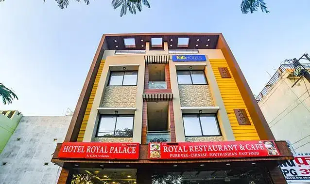 Индаур: FabHotel Royal Palace Indore