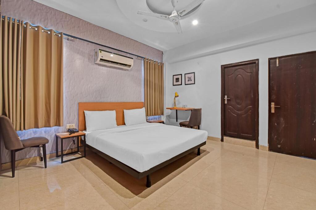 Джайпур: OYO Townhouse 575 Hotel Rushank Inn
