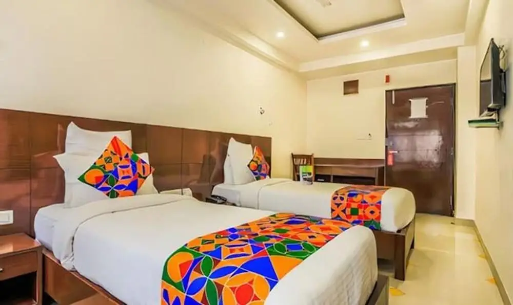 Джайпур: FabHotel Tipsyy Inn Suites