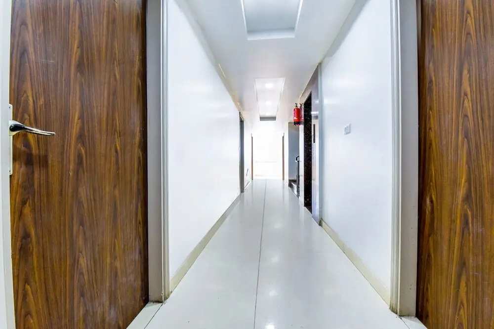 Джайпур: FabHotel Prime Shiv Mahima