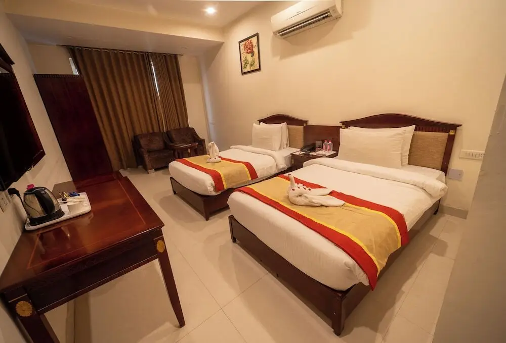 Джайпур: Hotel Raj Plaza