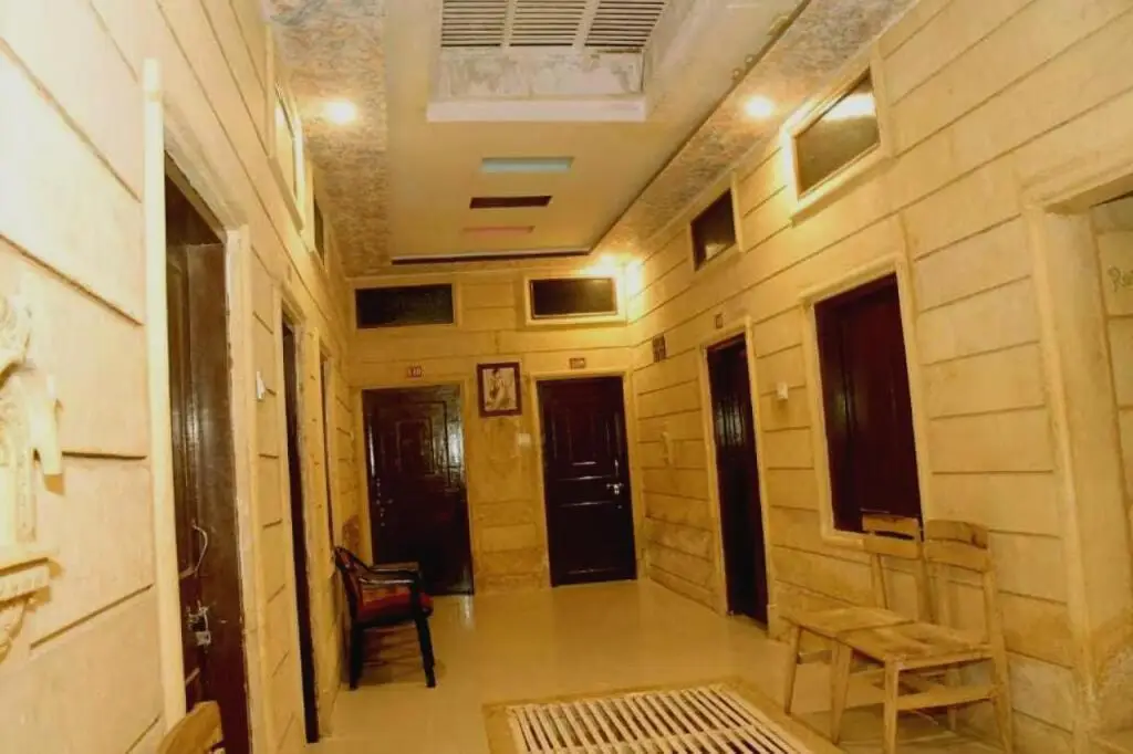 Джайсалмер: OYO 702858 Hotel Holiday Trip Haveli