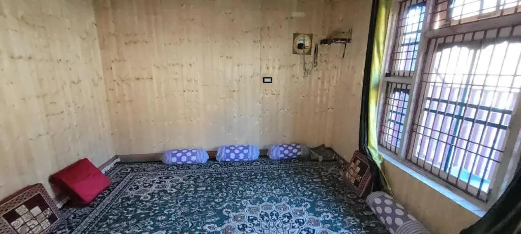 Катра: POP HOME 80545B Zohan Homestay