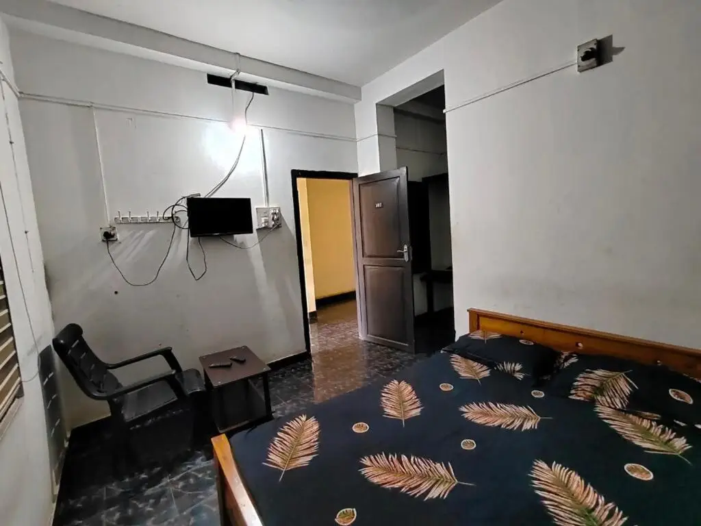 Паллипурам: Layali Ooty Transit Lodging