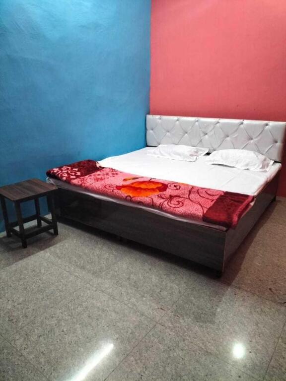 Гуруграм: SPOT ON 89541 Saini Vasno Restaurant And Guest House