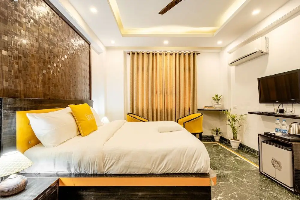 Гуруграм: Lime Tree Hotel and Banquet Huda Metro