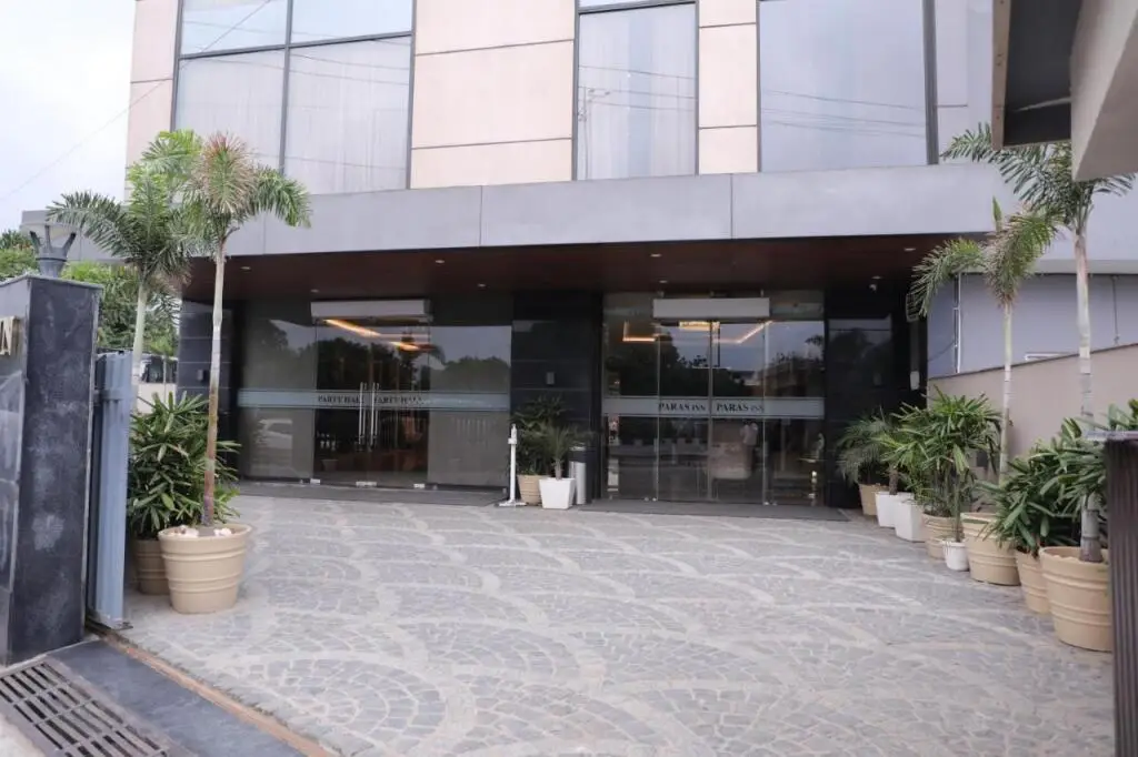 Paras Inn — фото 1
