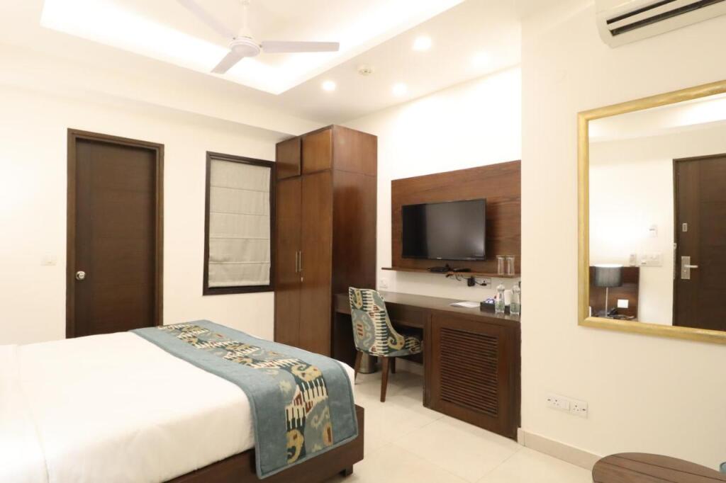 Гуруграм: Ahuja Residency City Centre
