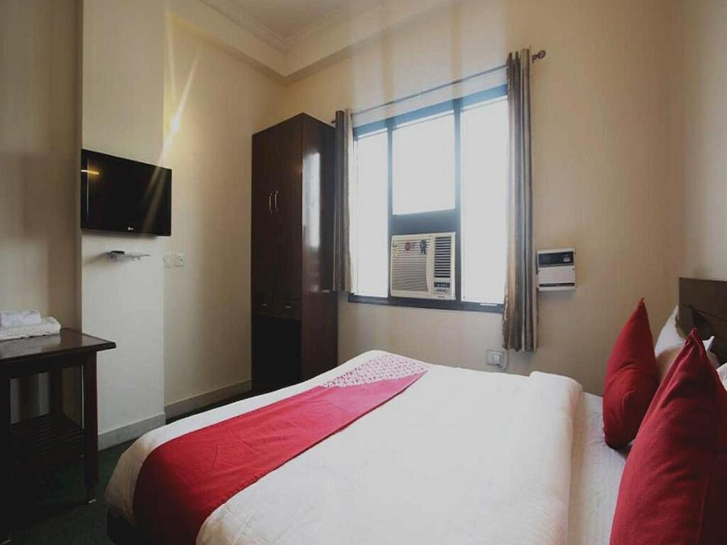 Гуруграм: OYO Flagship 703127 Hotel Devi Palace