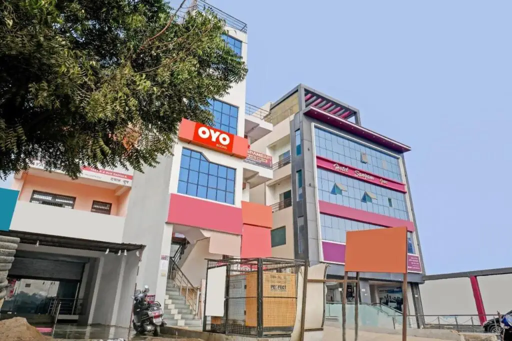 OYO Flagship 806669 Hotel Kadambari — фото 1