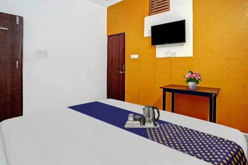 Джодхпур: SPOT ON 703705 Hotel Srb