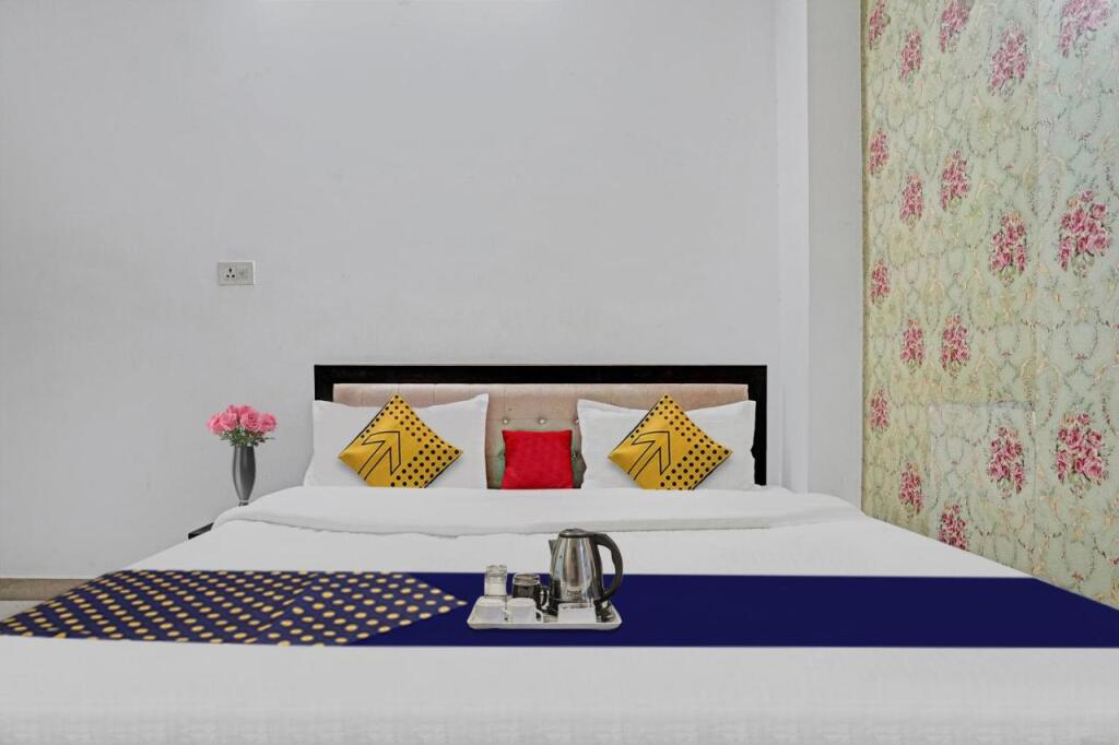 Джодхпур: SPOT ON 703705 Hotel Srb