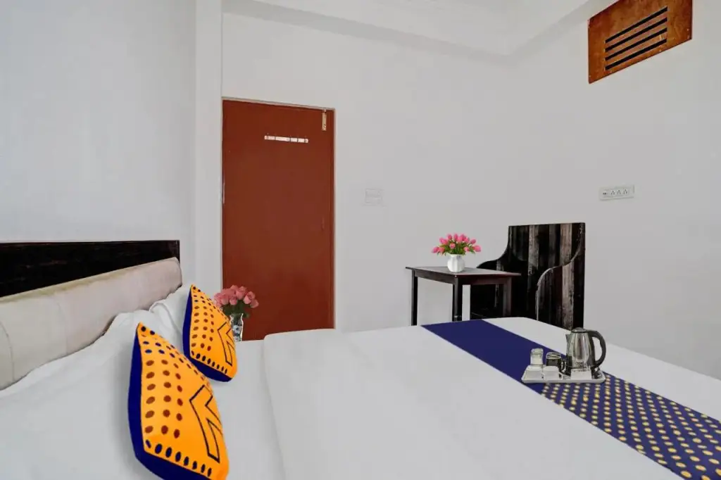Джодхпур: SPOT ON 703705 Hotel Srb