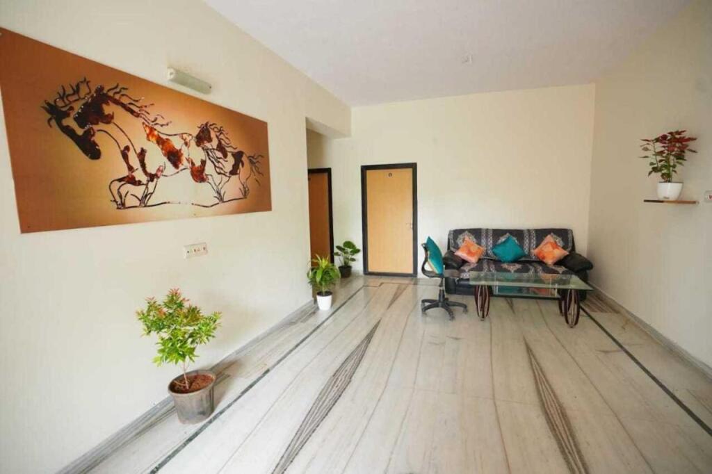 Какинада: OYO Flagship 805641 The Central Guest House