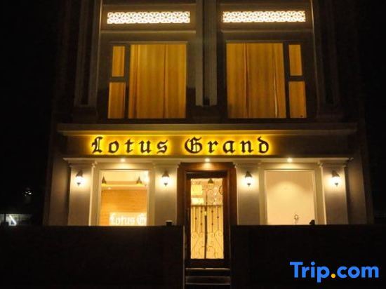 Hotel Lotus Grand Kalka — фото 1