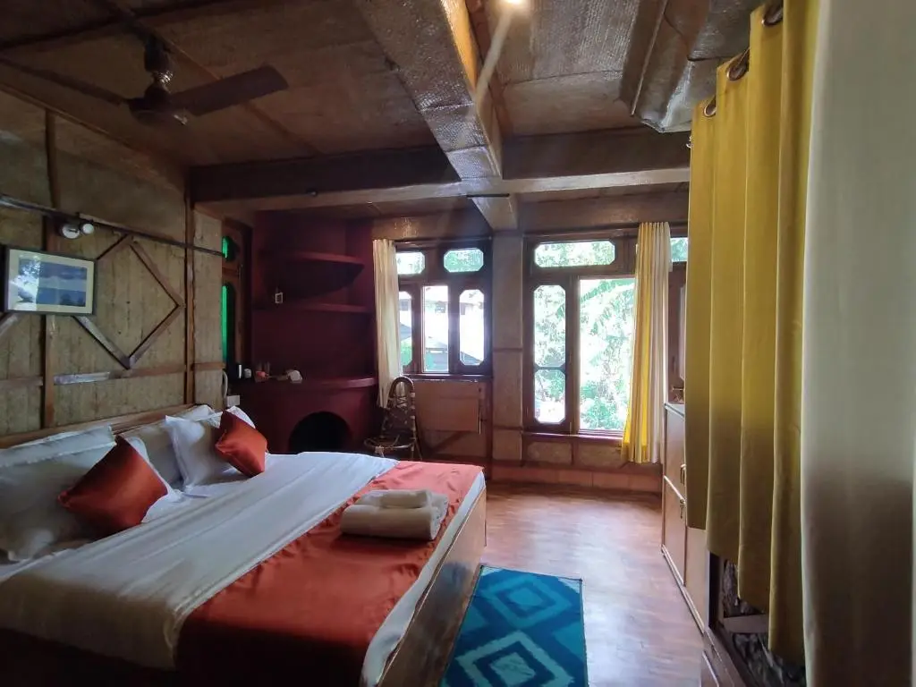 Кангра: Murious Riverdale Resort