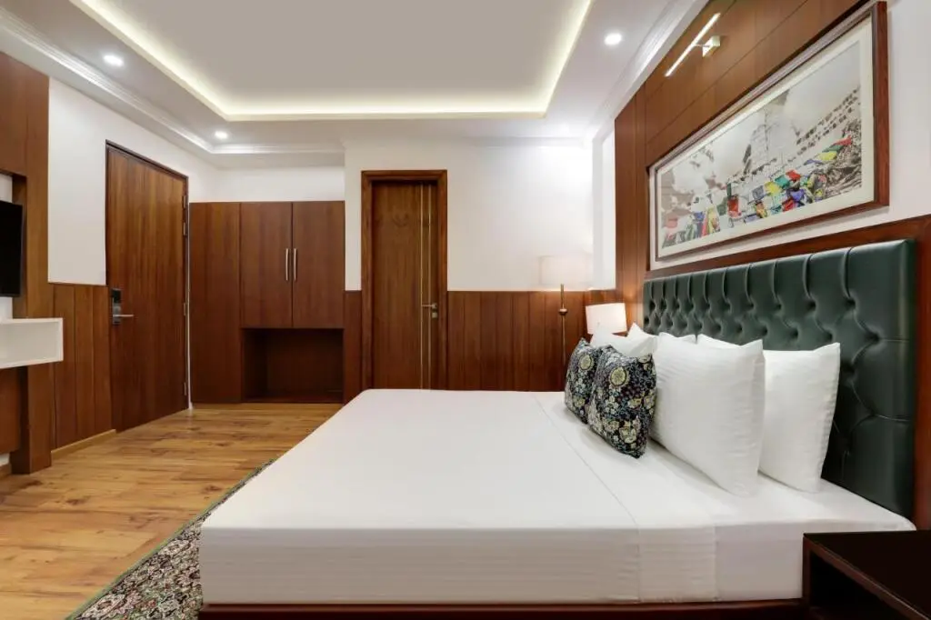 Кангра: Lemon Tree Hotel Mcleodganj