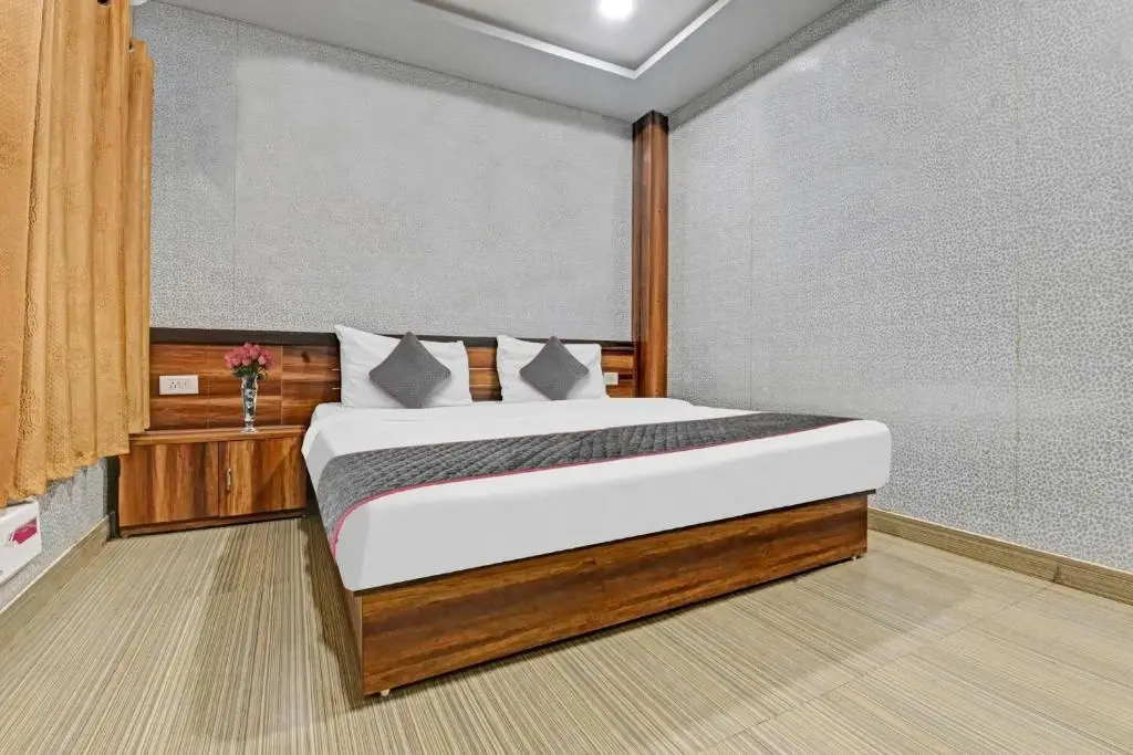 Канпур: Townhouse 1162 Banana Boutique