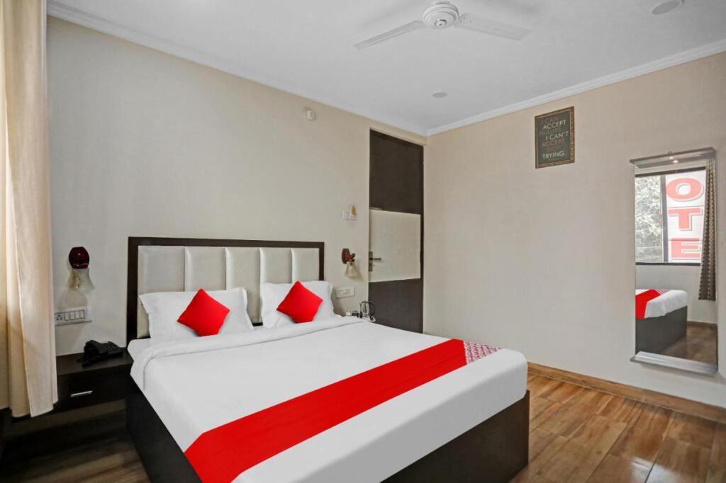 Канпур: OYO Flagship 806719 Shyam Inn