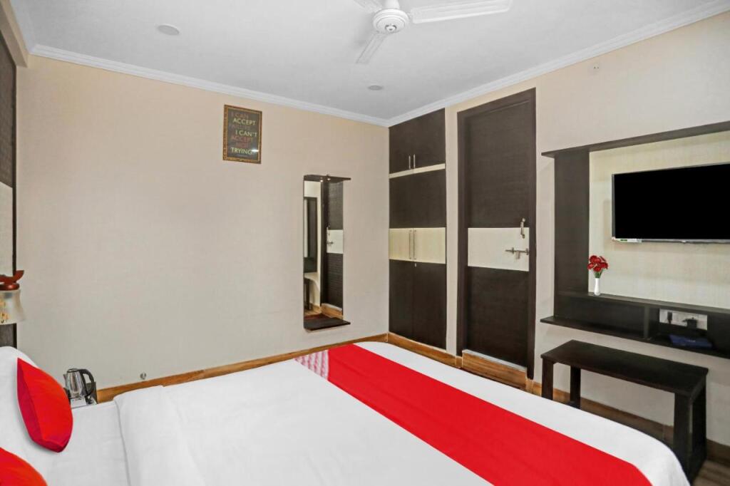 Канпур: OYO Flagship 806719 Shyam Inn