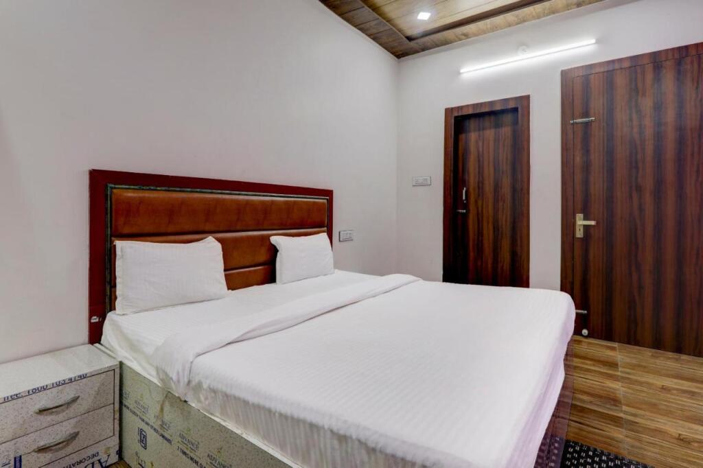 Канпур: OYO Flagship 805853 Hotel Neelkanth