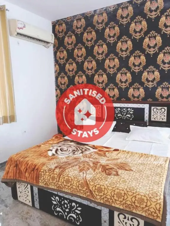 Канпур: OYO Flagship 80591 Hotel Tri Palace