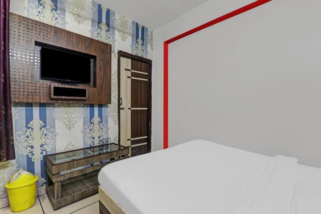 Канпур: Oyo Flagship 80620 Hotel The Gagan
