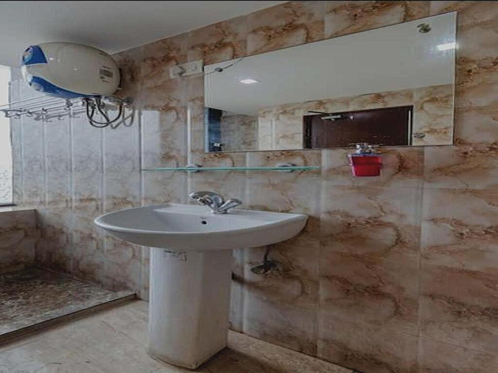 Колката: OYO Flagship 807494 Royal Residency