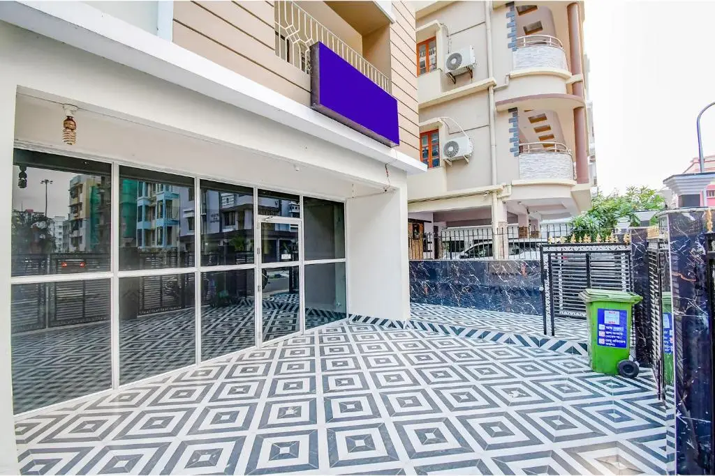 Колката: FabHotel Royal Palm