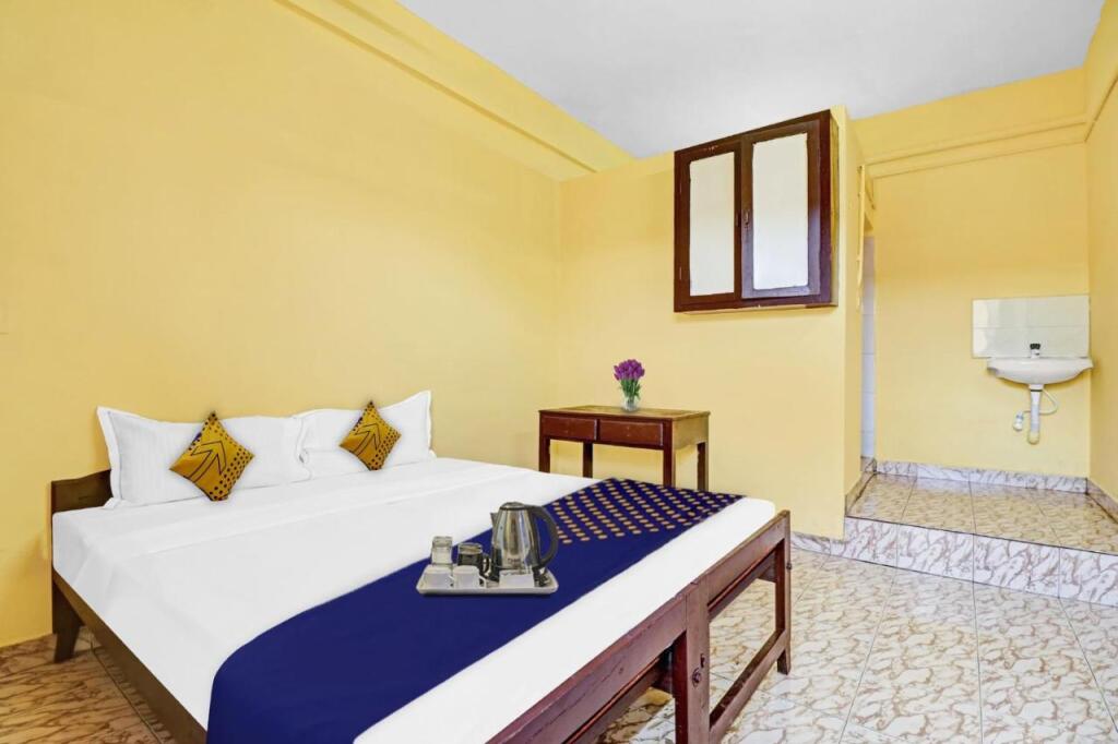 Атирапалли: Spot On 93073 Faizalia Tourist Home