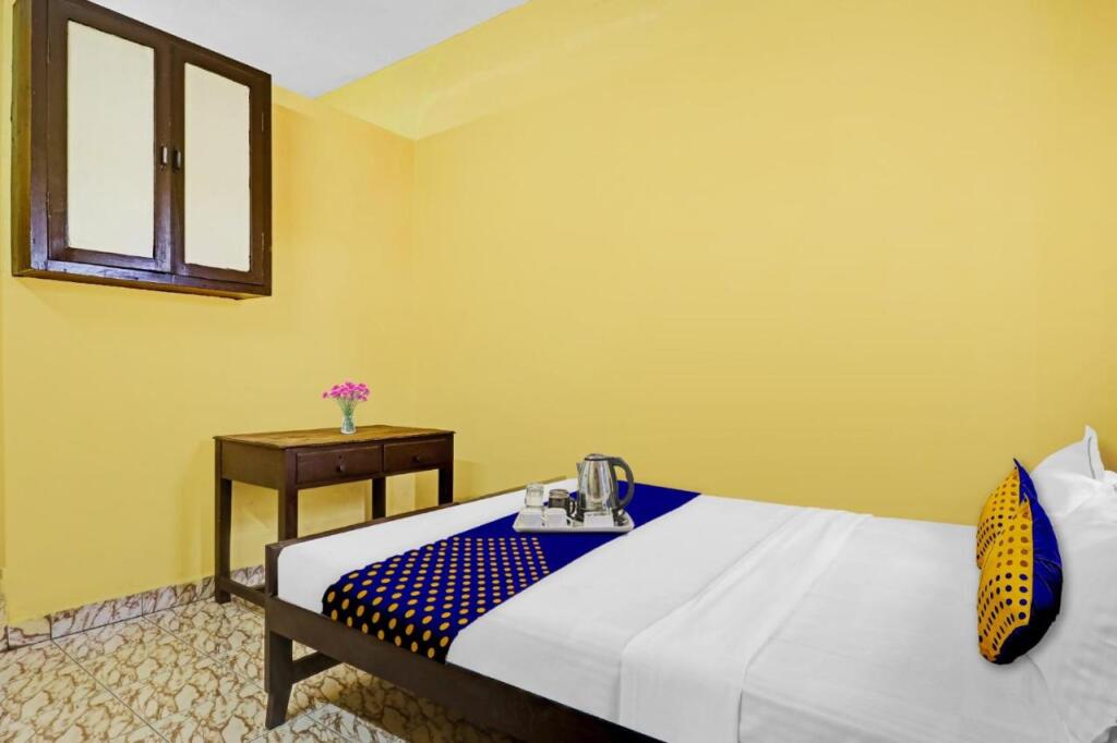 Атирапалли: Spot On 93073 Faizalia Tourist Home