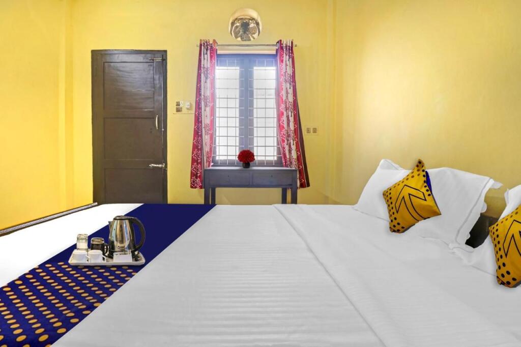 Атирапалли: Spot On 93073 Faizalia Tourist Home