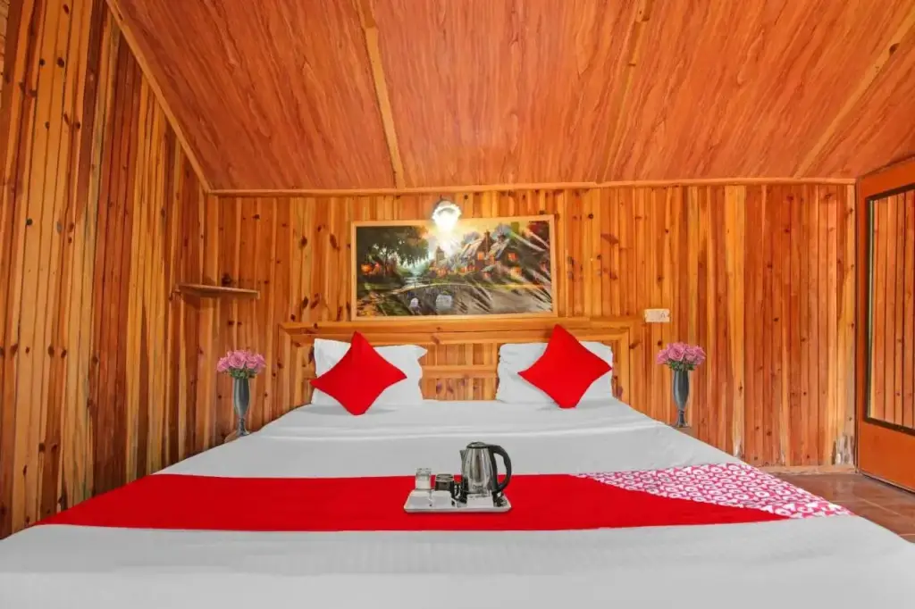 Куфри: OYO Flagship 702983 King''s Hills Cottages, Village Kuftu, Kufri