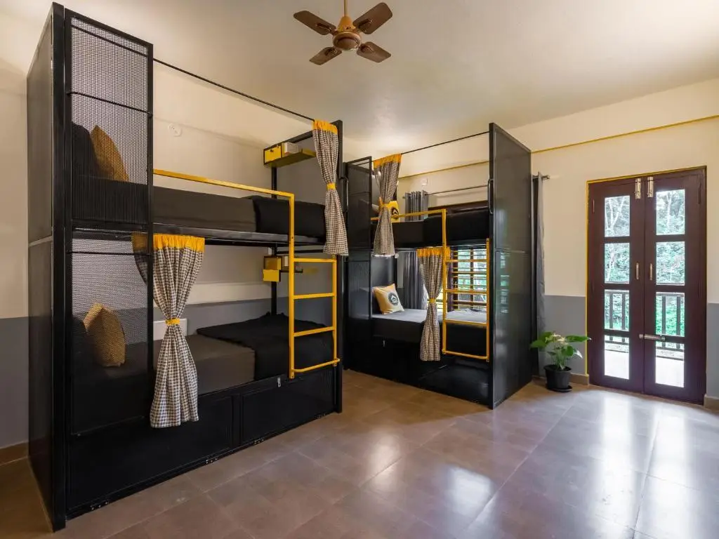 Кушалнагар: The Hosteller Coorg, Madikeri
