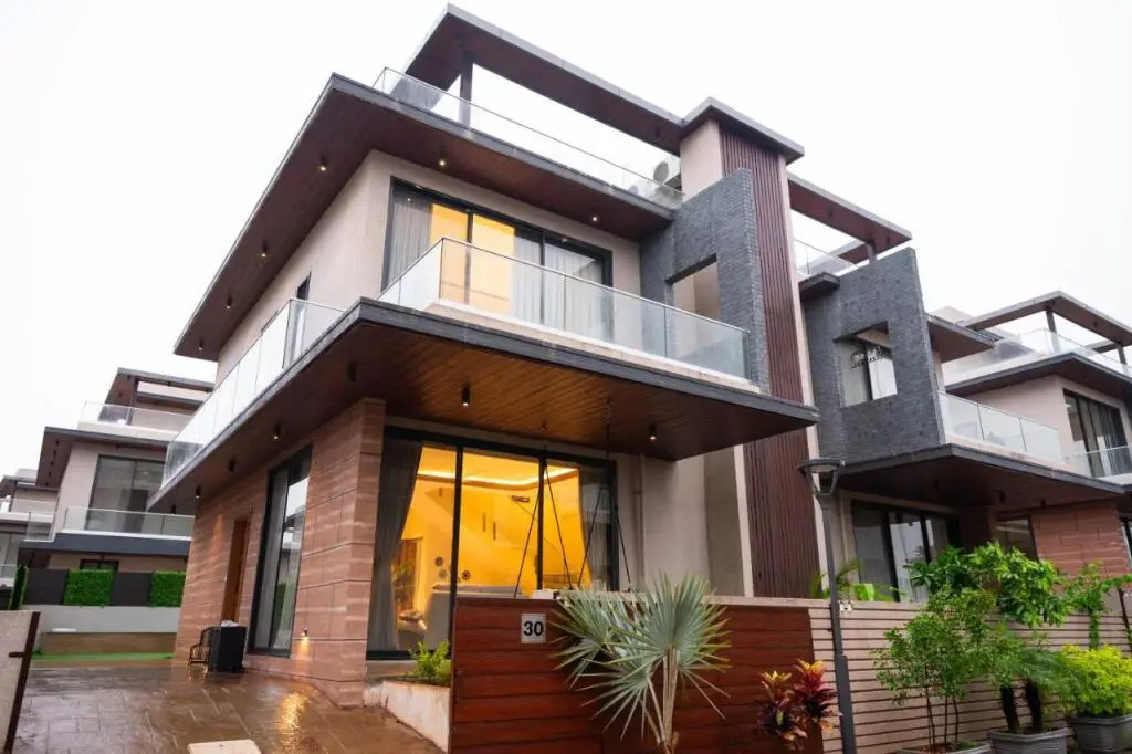 ALYF at Tropical Grand Villa 30, Lonavala — фото 1