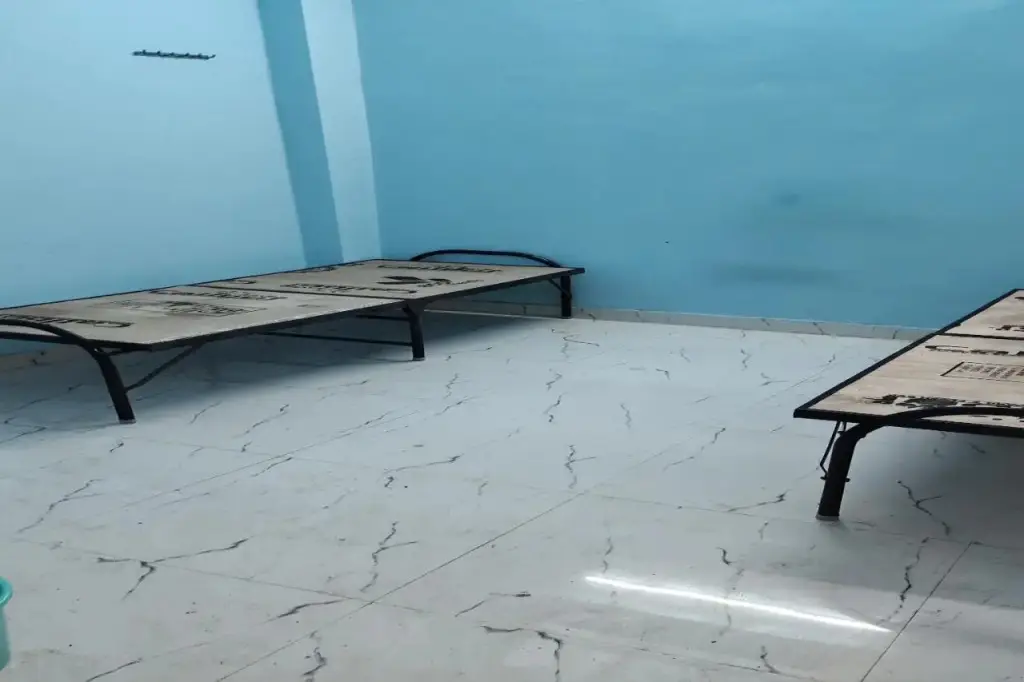 Лакхнау: OYO 84061 Sai Hostel & Hotel