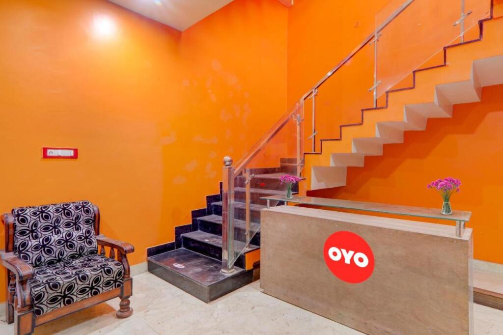 Лакхнау: OYO Flagship 703204 Hotel Quirk