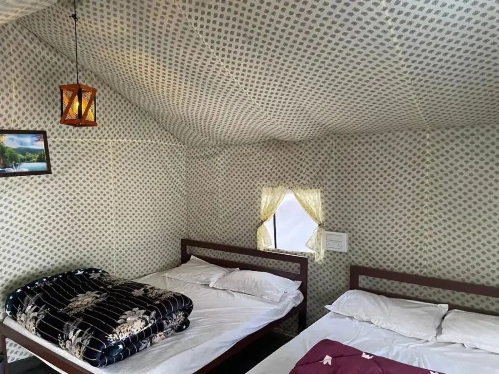 Ришикеш: The Peddlers Camp