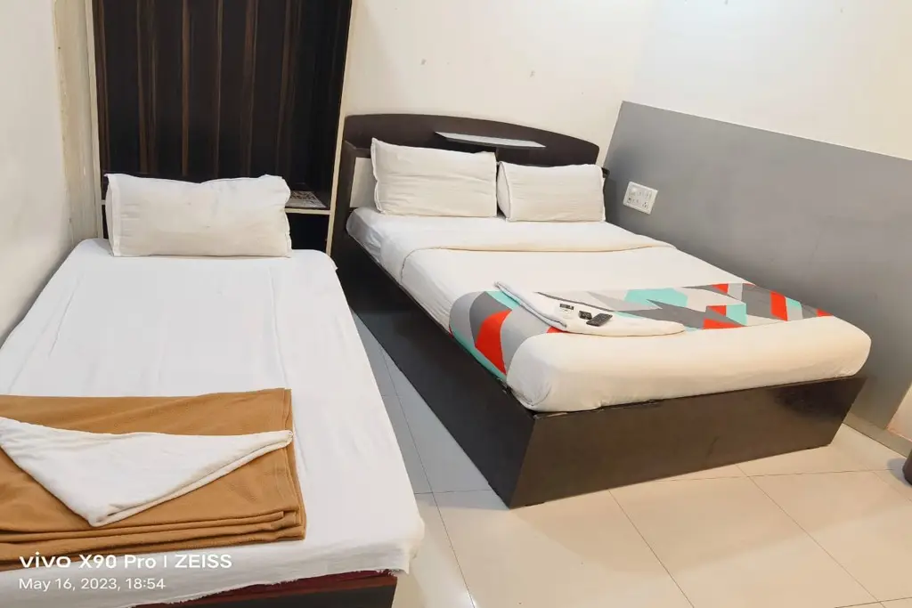 Мумбаи: Hotel Mahi