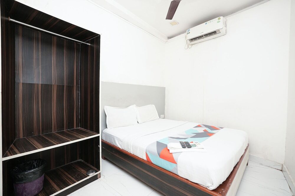 Мумбаи: Hotel Mahi