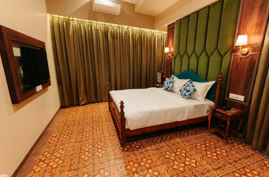 Мумбаи: Arnna Hotel