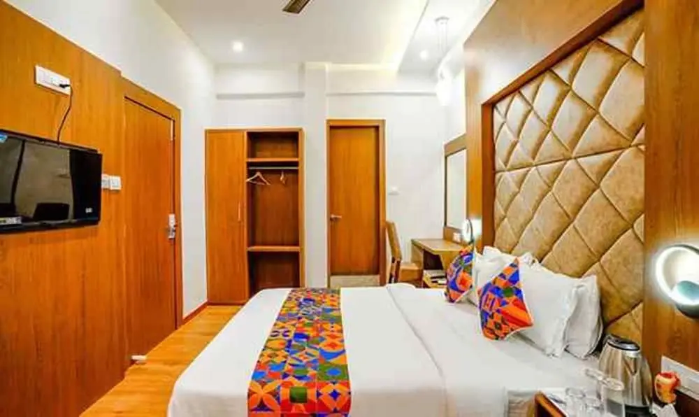Мумбаи: Fabhotel Sunrise Suites