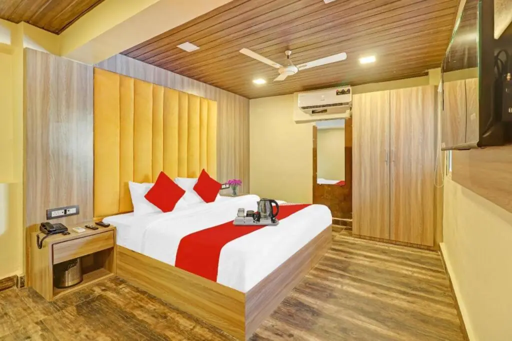 Мумбаи: OYO 703355 Hotel Capetown