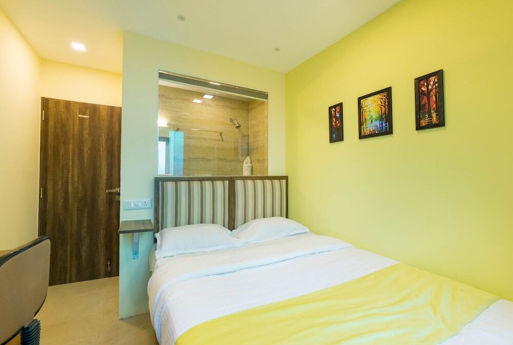 Мумбаи: Hotel New Sky Palace Residency - Near International Airport