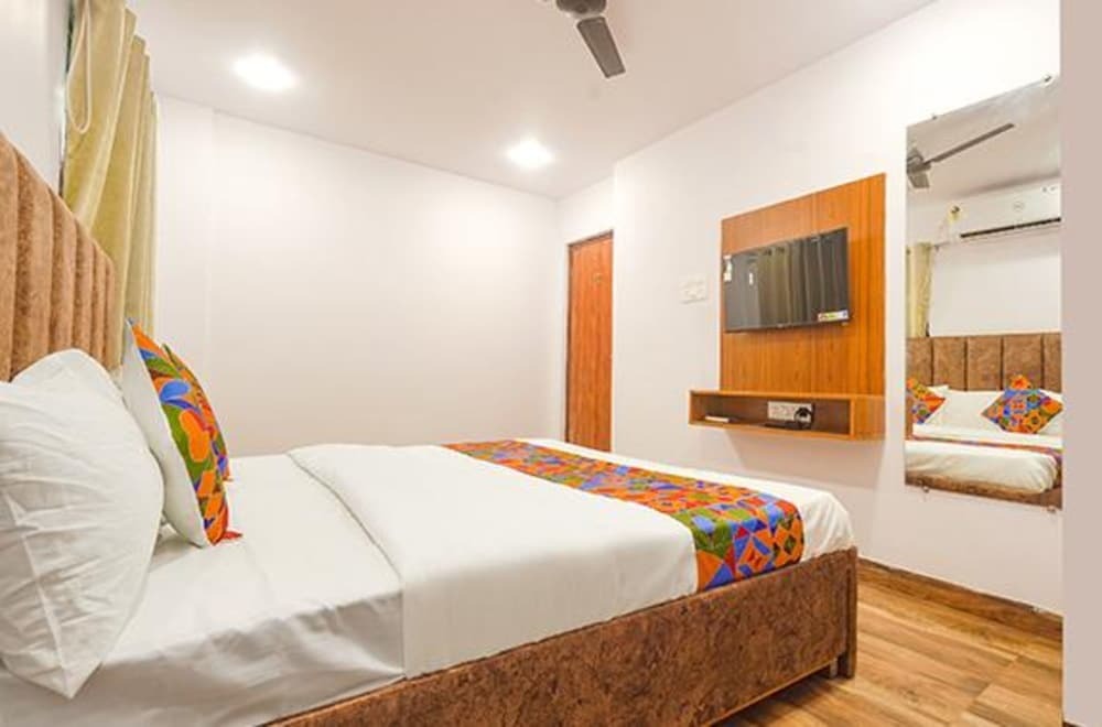 Нагпур: Fabhotel Midnight Inn
