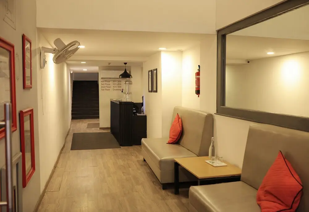 Нагпур: Signature Inn